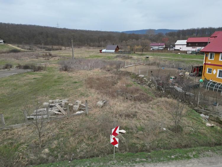 Teren Construcții intravilan de 3500 mp, în Mogoșești