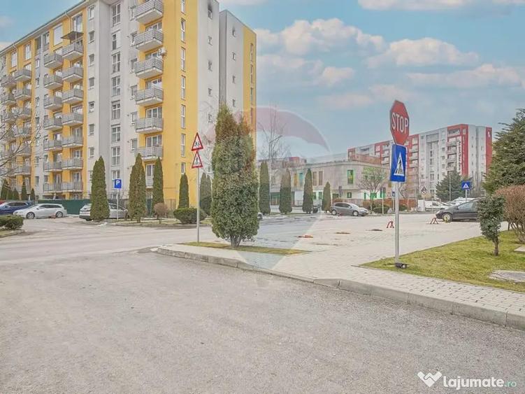 COMISION 0| 3 CAMERE|2 BAI CU GEAM|PREMIUM MOBILAT UTILAT... - 1