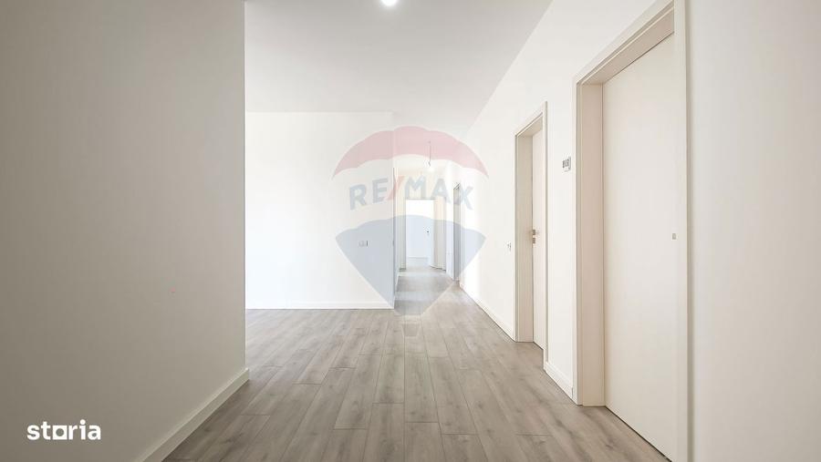 Casa cu 5 camere de vanzare - 15