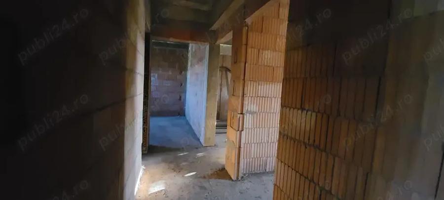 Vand imobil P+1 cu vedere la lacul Techirghiol - 2