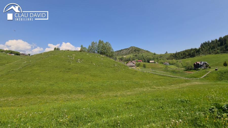 Refugiu de Vis în Inima Munților – Teren Intravilan 3970 mp în Fundata - 3