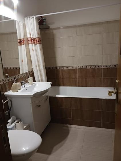 Apartament cu 2 camere decomandat, mobilat în Craiovița Nouă