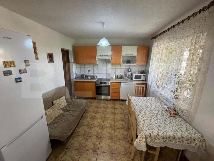 Casa, zona 0, vedere panoramica spre santurile Cetatii pretabila pentru investit - 8