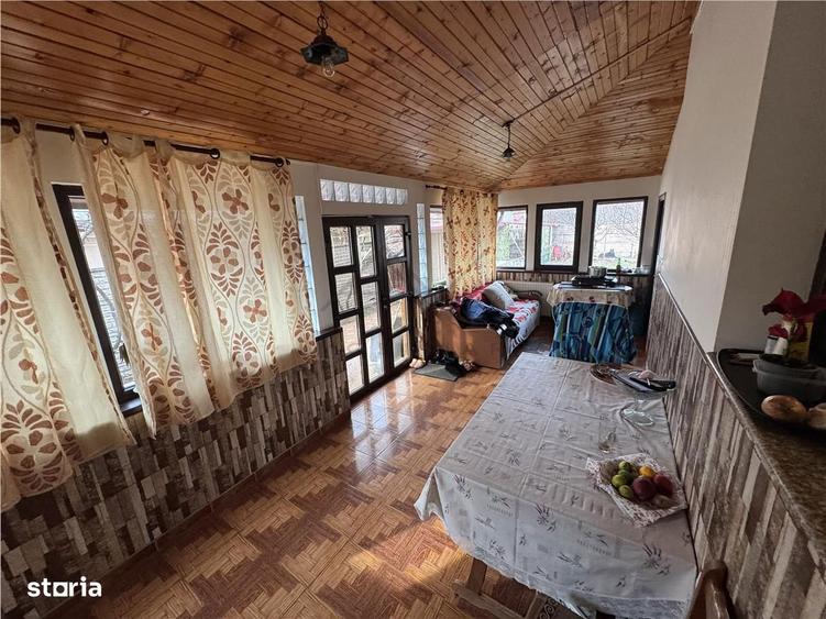 Vanzare Vila Individuala Mobilata Utilata -10 Camere - Teren 1000Mp C - 15