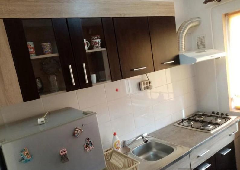 1 camera in zona Garii - 3