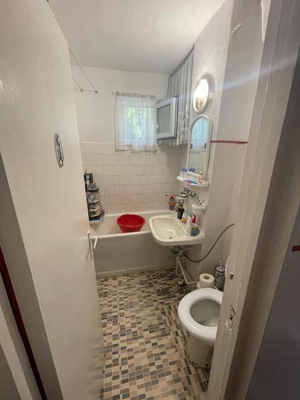 De vanzare apartament 2 camere  in Dambu re str. Cehlau - 3