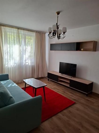 inchiriere apartament 3 camere | metrou 1 Decembrie | etaj 1/4 | renovat complet - 2