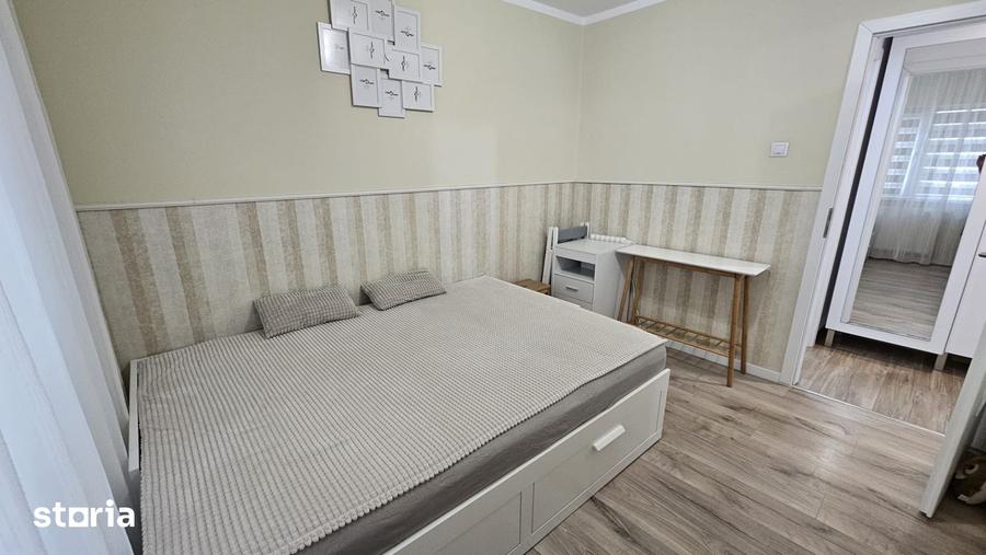 Apartament cu 3 camere semidecomandat, mobilat în Girocului