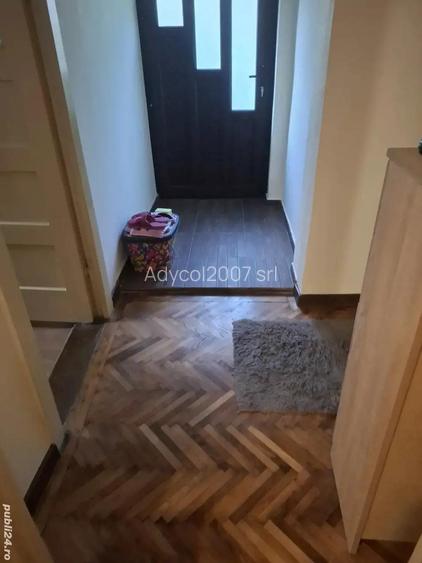 Vand casa 440m zona centrala (Contactoare)