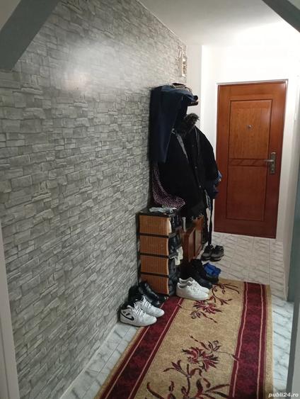 Vand apartament cu doua camere - 1