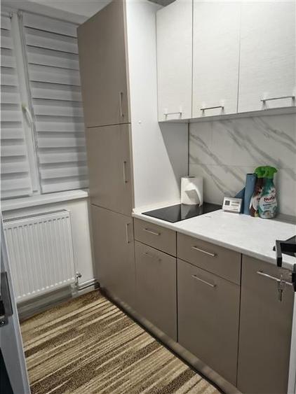 De inchiriat garsoniera renovata, utilata si mobilata in zona Grivitei, Brasov - 10