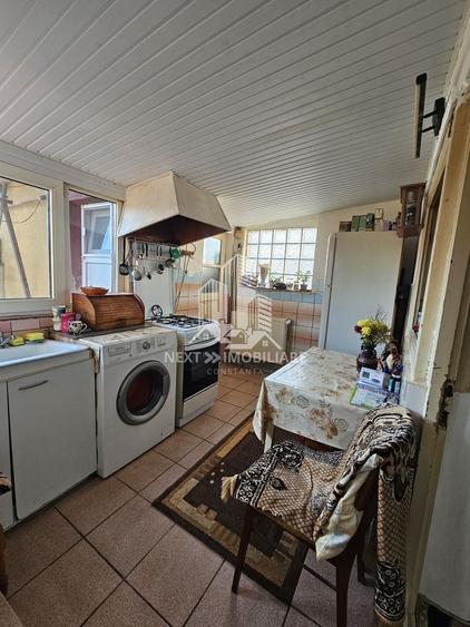 Casă individuală= 96.5mp, caramida • Zona Palas - 15
