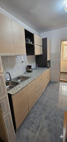 Acasă, la cheie! Apartament 3 camere, etaj 1, complet mobilat și utilat – Zona V - 6
