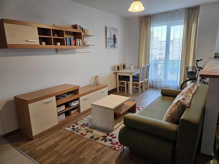 Apartament 2 camere cu balcon zona Calea Cisnadiei - 1