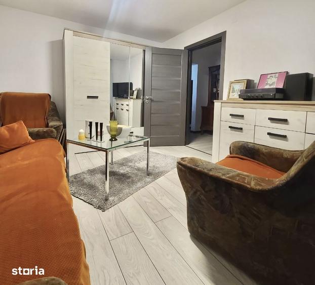 Vand 2 cam Aleea Carpati [renovat complet] - 3