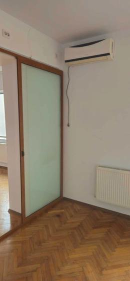 Vand sau ofer spre inchiriere apartament ultracentral. - 6