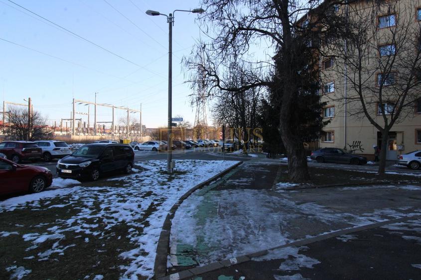 apartament 3 camere, 2 bai, centrala proprie, ideala pentru un cuplu - 12