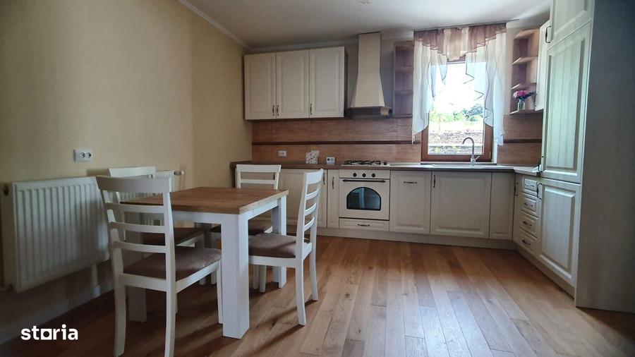 Inchiriez casa cu 3 camere, zona Cetate, Alba Iulia - 1