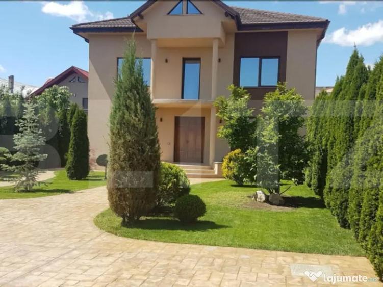 Casa de top de vanzare Paule?ti | 7 camere | teren 1 - 2