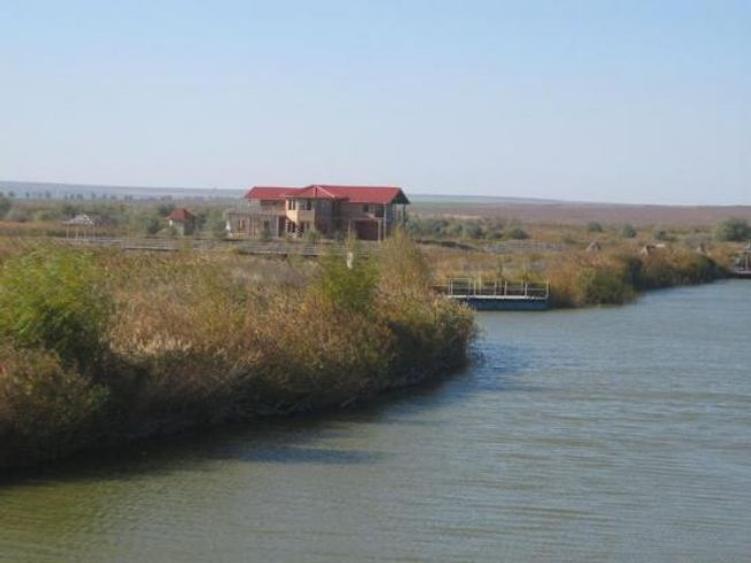 Teren Lacul Sinoe, Istria, Constanta 90,000 mp - 7