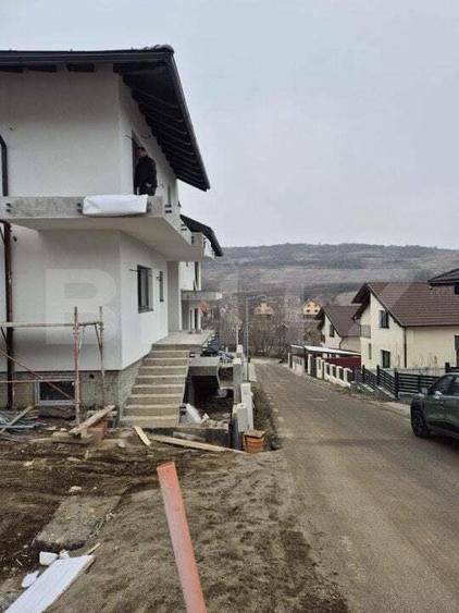 Vila superba de vanzare in cartierul Rasaritului Sancraiu de Mures - 3