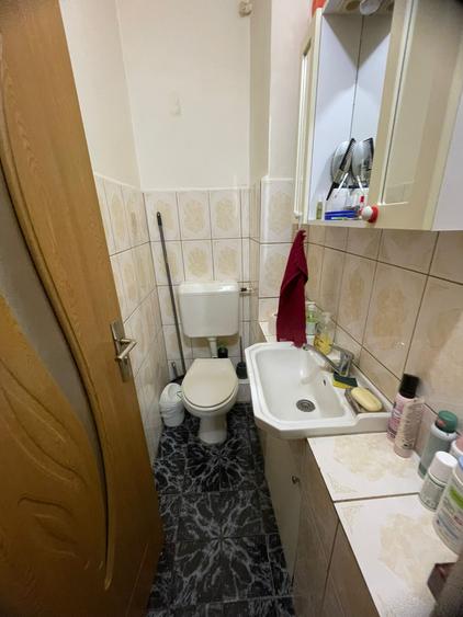 Apartament cu 3 camere, situat în zona Lipovei - 6