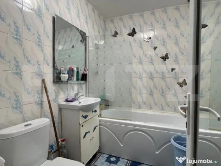 Garsoniera de vanzare, decomandata , zona Micro 3 - 1