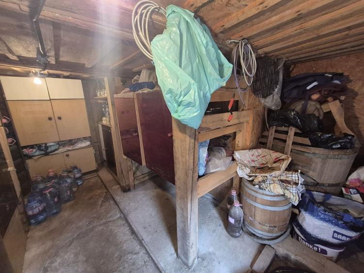 Vila 4 camere + teren 818 mp central Provita de Sus (lângă școală) - 38