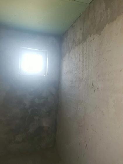 Vand apartament cu 3 camere in Bals - 6