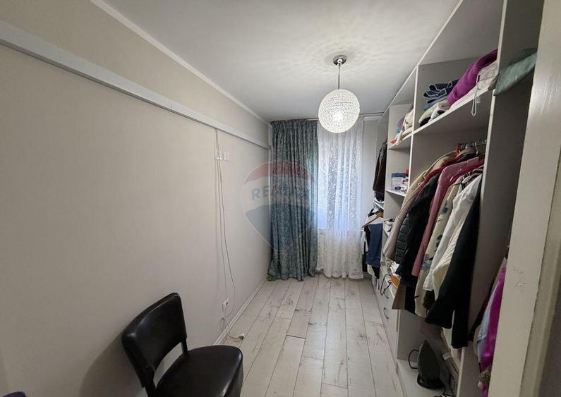 Apartament renovat modern - 10