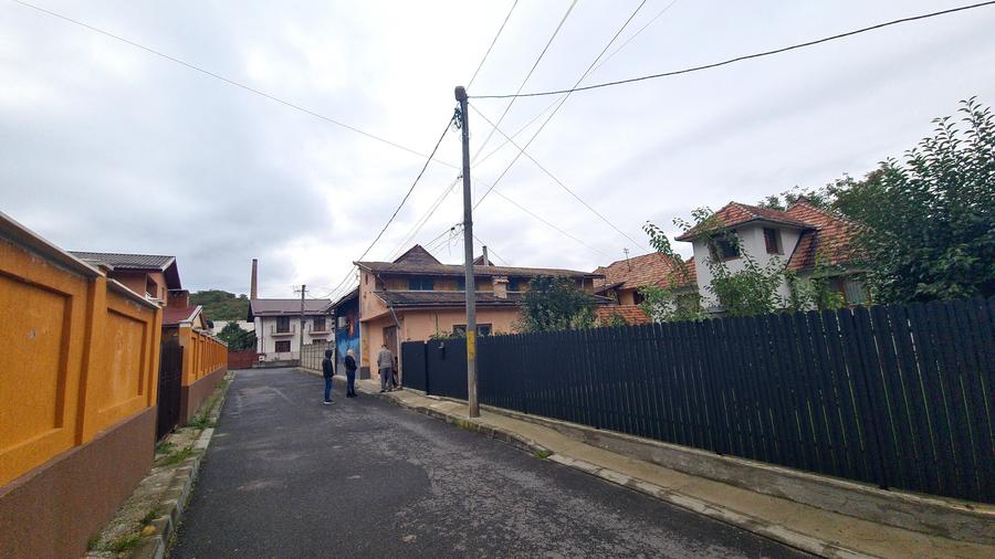 SPATIU PENTRU ACTIVITATI PRACTICE - MESTESUGARESTI - 11