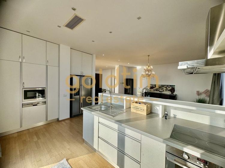 UNC/ PENTHOUSE/ TERASA 370 mp/SUPERB/ PRIVELISTE/INALTIME CAMERE3,5/2 PARCARI - 13