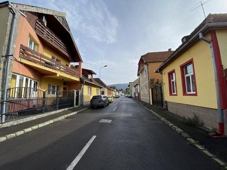 Casa P+2+M de inchiriat in zona Blumana - Brasov - 21