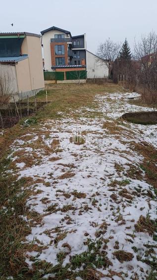 Teren de 1.333mp, Casa - constructie de 302m, in Centru - 5