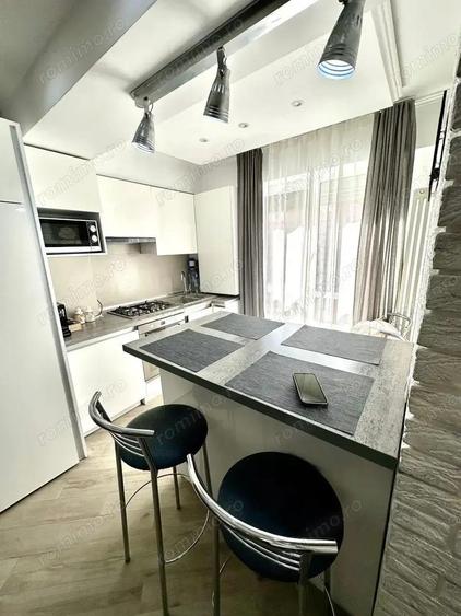 2 camere zona Gorjului - 2