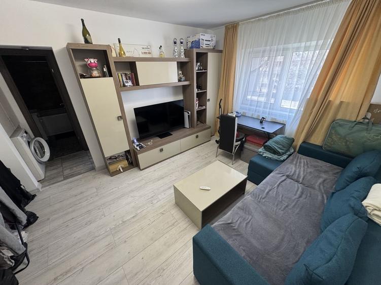 Apartament 2 camere zona Inel 2 - 1