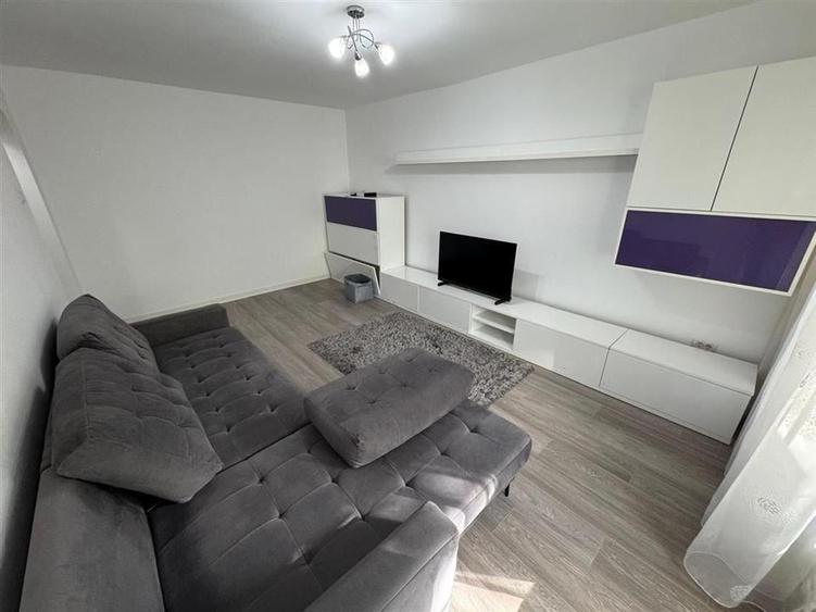 Ap 3 cam, etaj 1, 2 balcoane,parcare proprie, zona centrala - Pompieri - 2