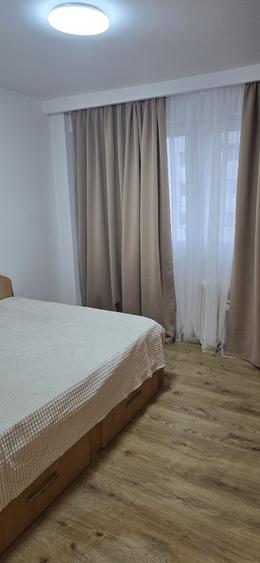 Apartament cu 2 camere decomandat în Exterior Vest