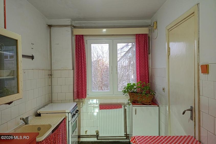 Gheorghe Lazar - 4 Camere, Decomandat, Etaj 3, 2 Bai, Centrala Proprie - 7