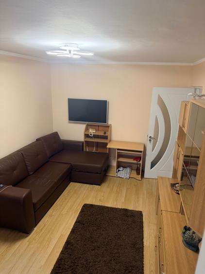 Apartament 2 camere decomandat - 1