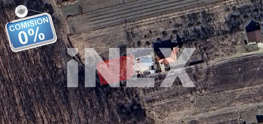 Teren de vanzare in satul Hin?e?ti, langa padurea Mo? - 2