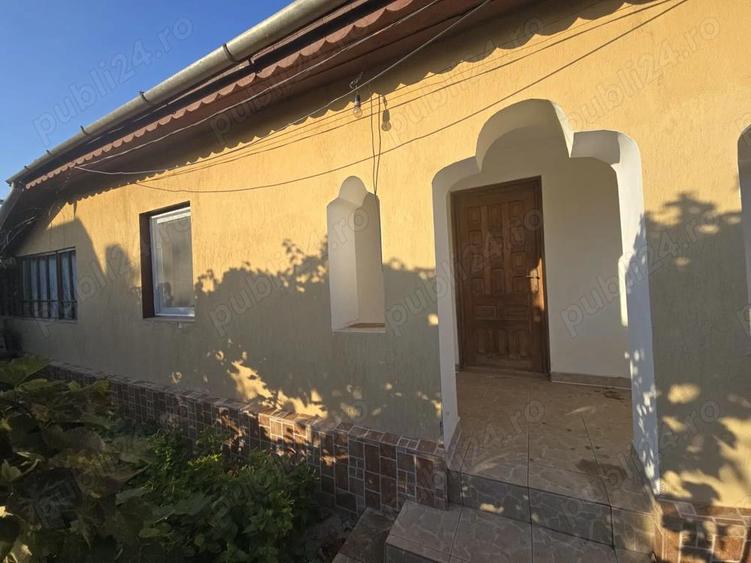 Casa la tara in Jud. Buzau - 2
