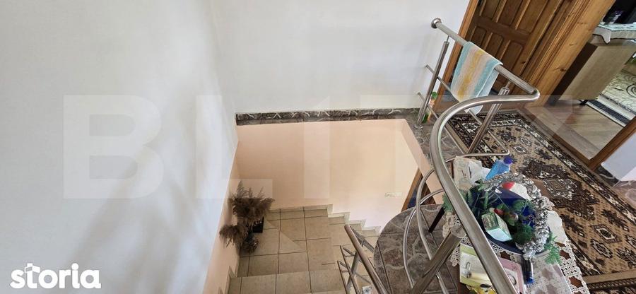 Gospodarie completa, ideala pentru familie, in zona Carcea - Primarie - 5