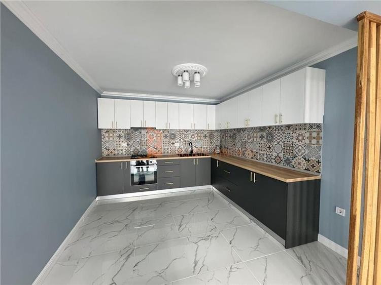 Casa tip P+M zona Maracineni - 13