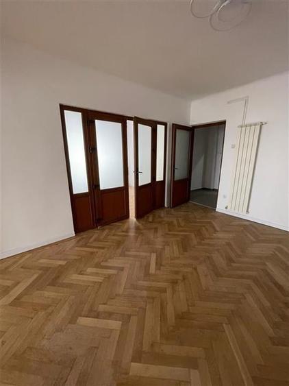 apartament 3 camere Piata Muncii, la 1 minut de gura de metrou, 90mp utili ,etaj - 13