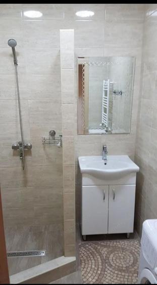 De inchiriat garsoniera in zona Aradului - 1