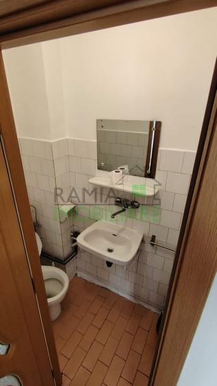 Apartrament 3 camere de inchiriat Decomandat. - 11