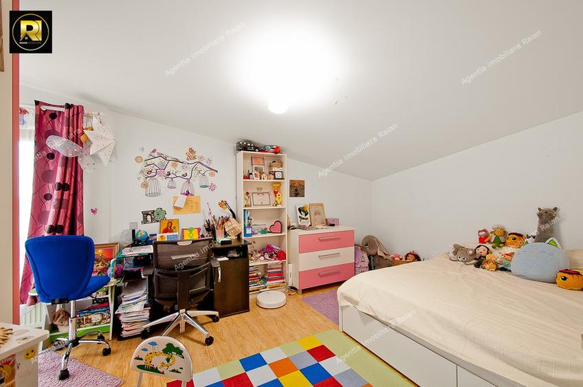 Vanzare apartament modern cu 3 camere in Galati, Arcasilor, cu terasa, mobilat - 2