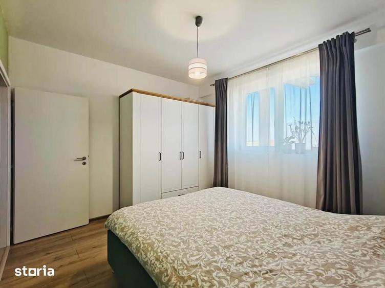 Apartament cu 2 camere decomandat în Podu Roș