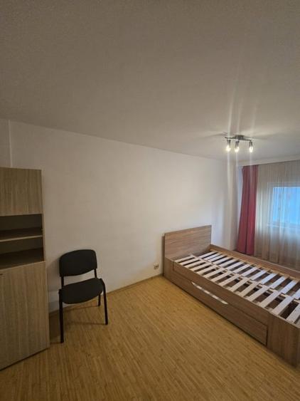 Apartament 2 camere decomandat, cartier Manastur - 4